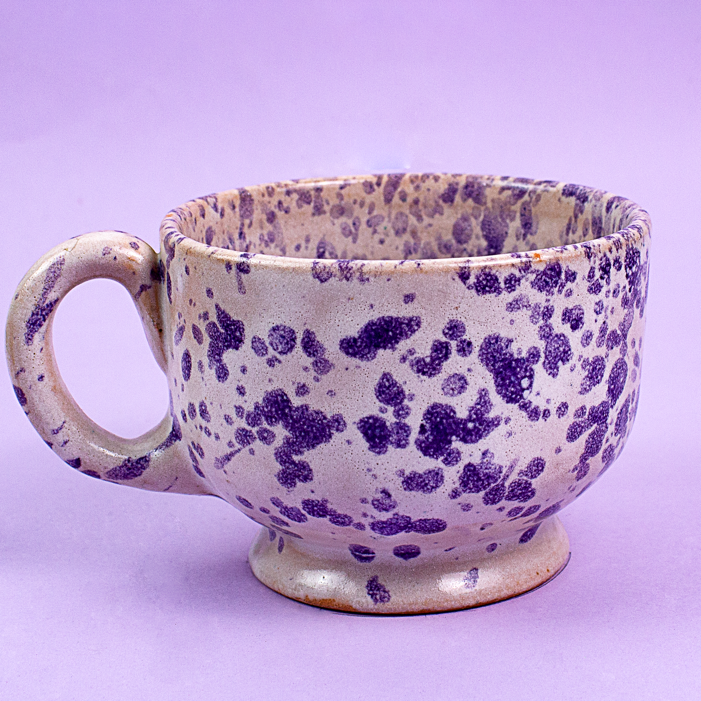 TAZA MORADA